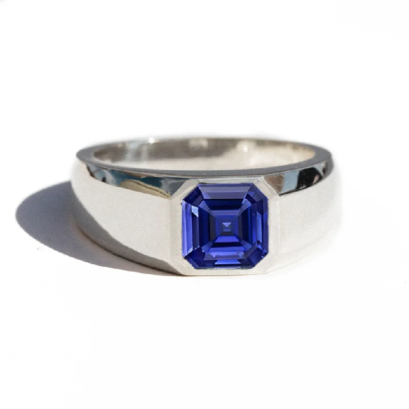 Women’s halo engagement rings-Asscher Cut Sapphire Signet Ring