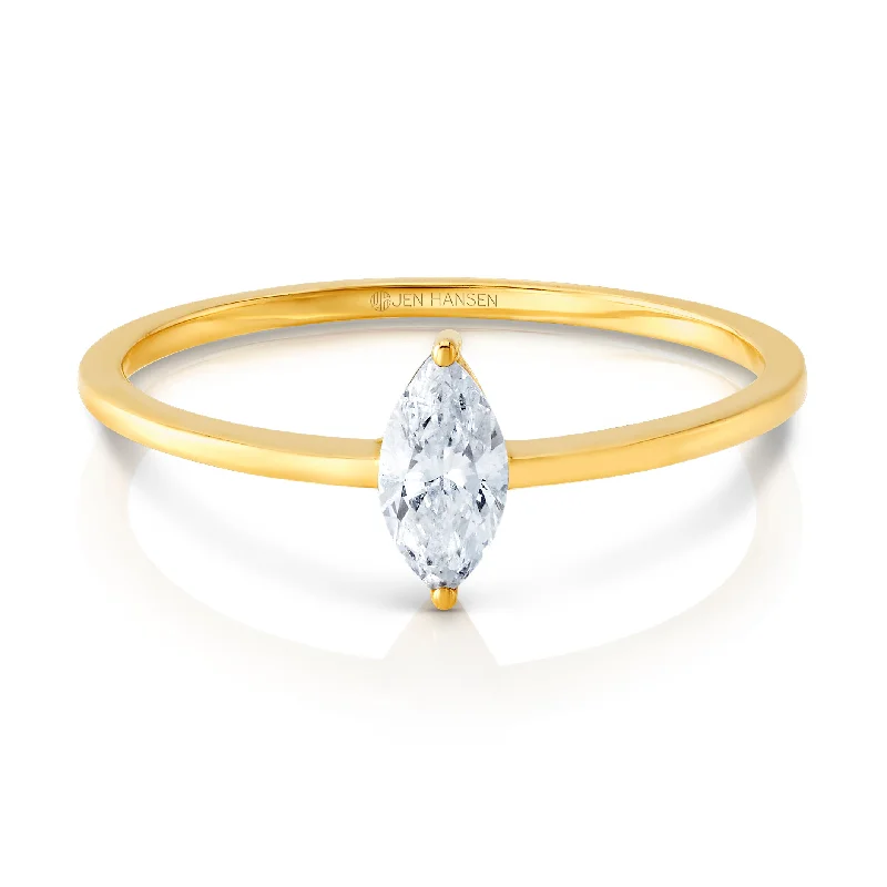 Women’s crystal rings-SOLITAIRE DIAMOND MARQUISE RING, 14kt GOLD