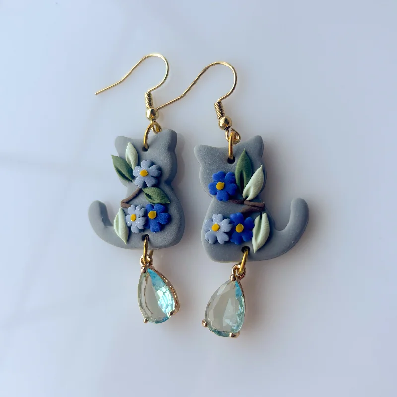 Women’s beaded dangly earrings-FORGET-ME-NOT CAT EARRINGS