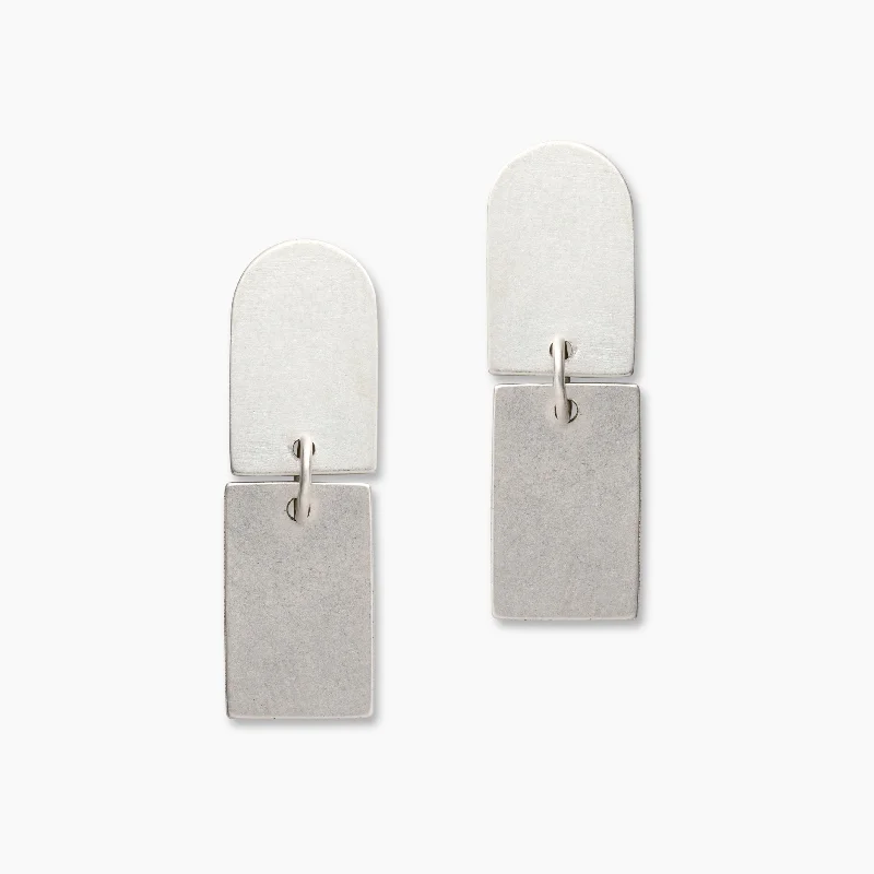 Women’s minimalist earrings-Short Neelu earrings