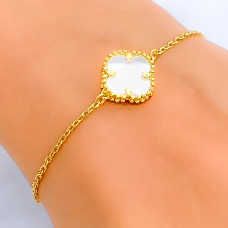 Women’s elegant bangles-Dainty Delicate 21k Gold Clover Bracelet