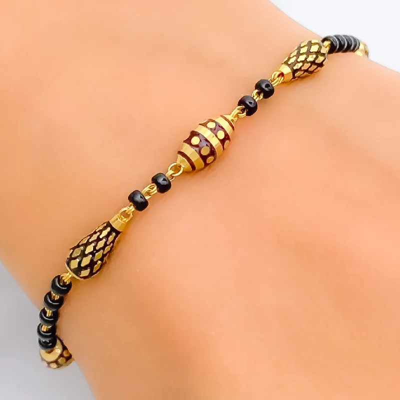 Women’s luxury bangle bracelets-Attractive Smart 22k Gold Black Bead Bracelet