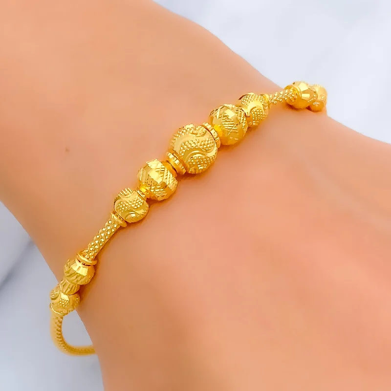 Women’s pearl bangle bracelets-Effortless Everyday 22k Gold Bangle Bracelet