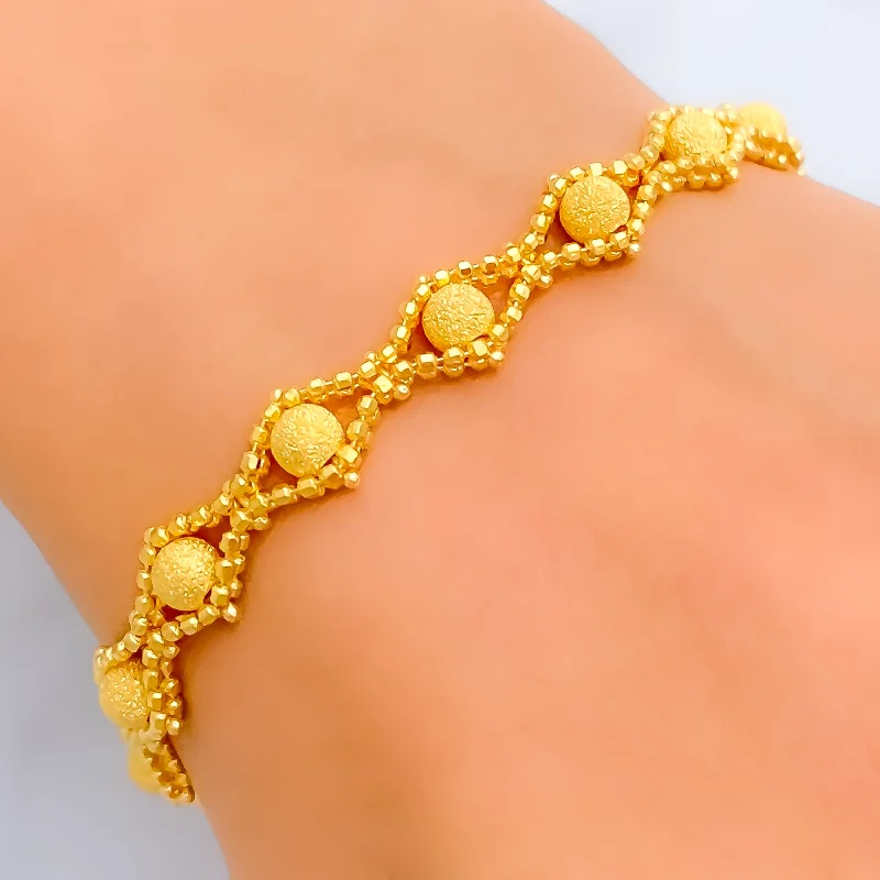 Women’s sparkling bracelets-Lovely Fashionable 22K Gold Bracelet