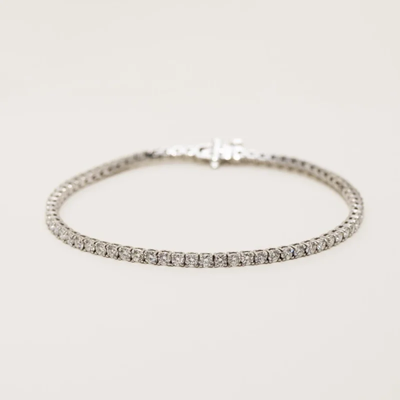 Women’s gold-plated bracelets-Diamond Tennis Bracelet in 18kt White Gold (3ct tw)