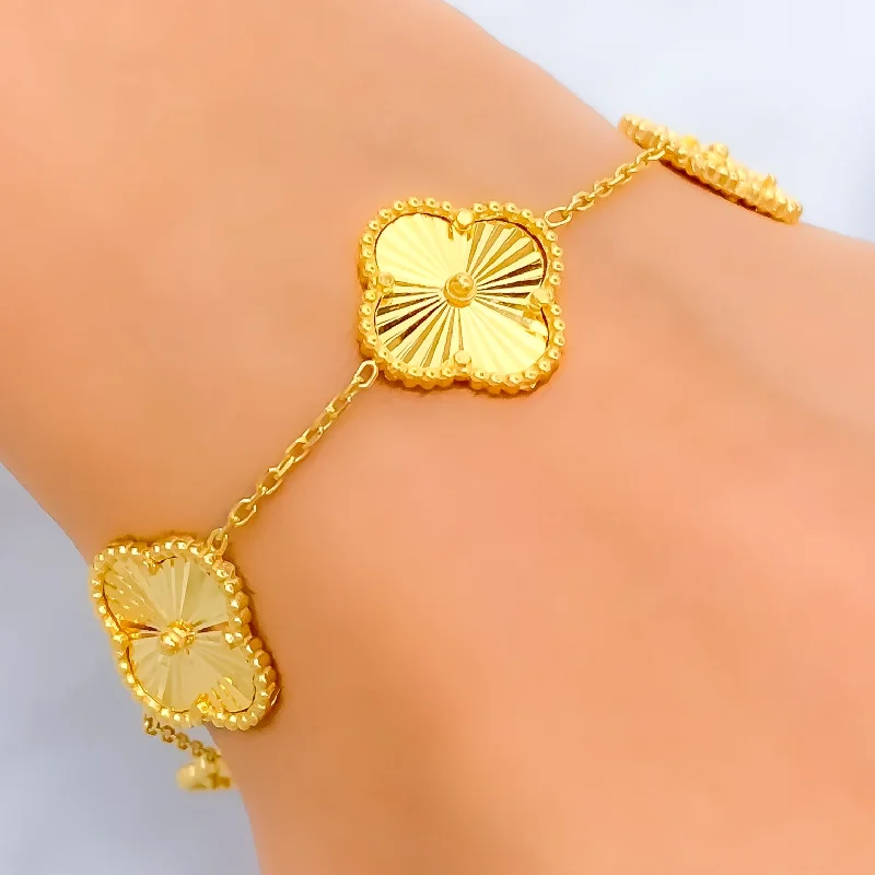 Women’s beaded bangle bracelets-Charming Flower 21k Gold Bracelet