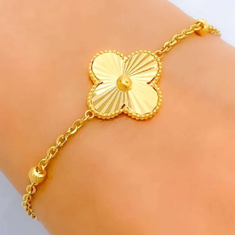 Women’s cuff bracelets-Trendy Ethereal 21k Gold Clover Bracelet