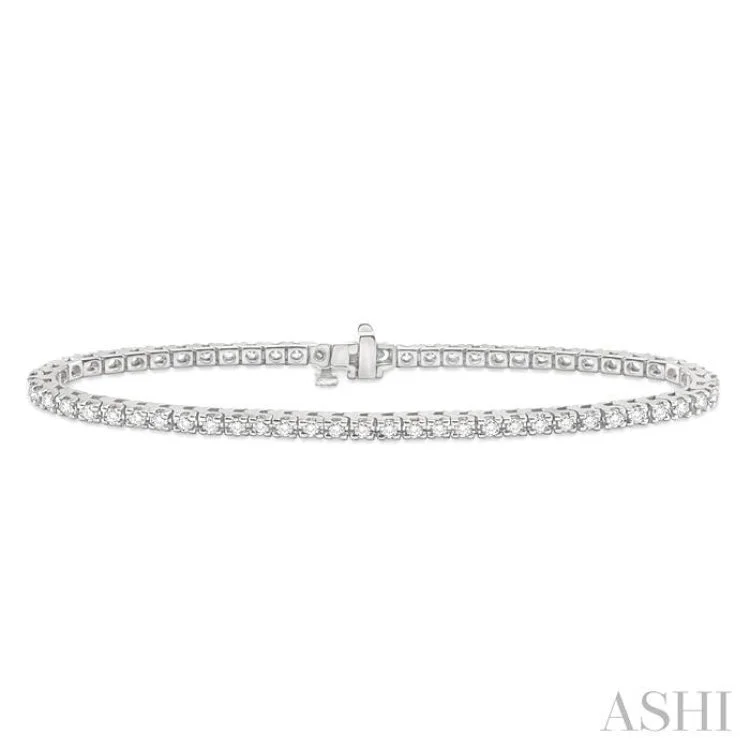 Women’s minimalist bracelets-2 Ctw Square Shape Round Cut Diamond Tennis Bracelet in 14K White gold