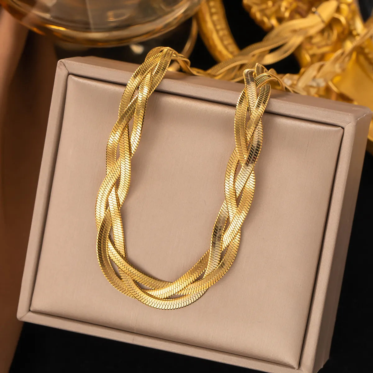 Necklace Gold 3