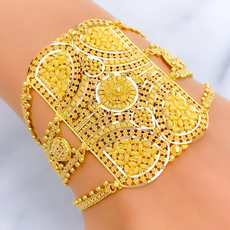 Women’s silver chain bracelets-Radiant Extravagant 22k Gold Statement Bracelet