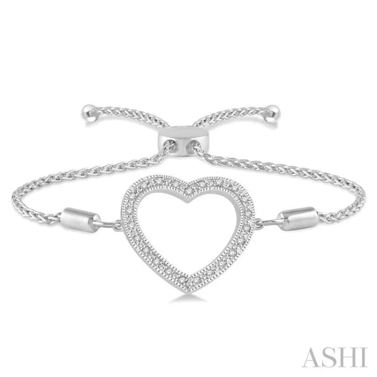 Women’s infinity bangle bracelets-1/10 Ctw Heart Charm Round Cut Diamond Sterling Silver Lariat Bracelet