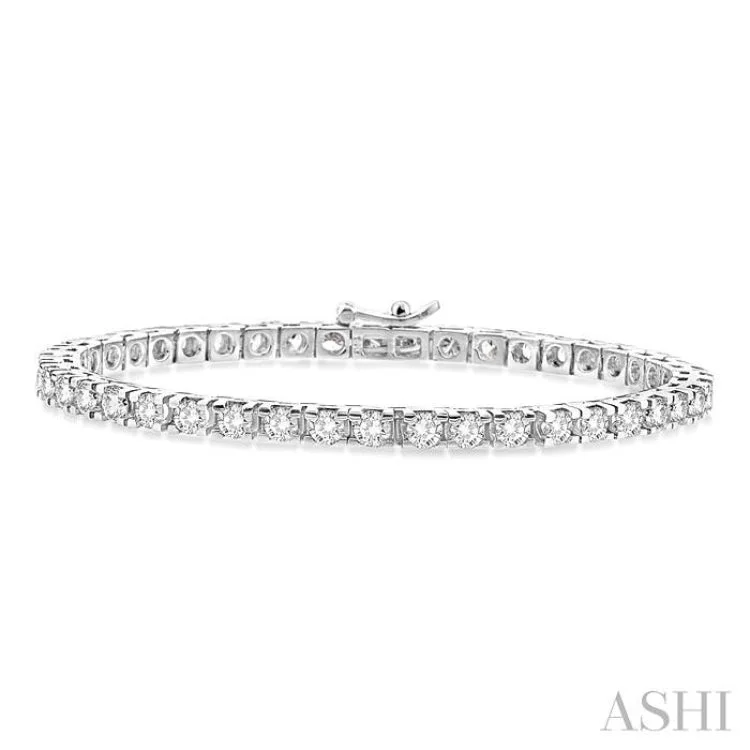 Women’s vintage bracelets-6 Ctw Square Shape Round Cut Diamond Tennis Bracelet in 14K White gold