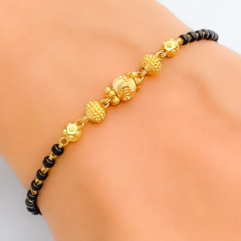 Women’s anniversary bracelets-Shimmering Graceful 22k Gold Black Bead Bracelet