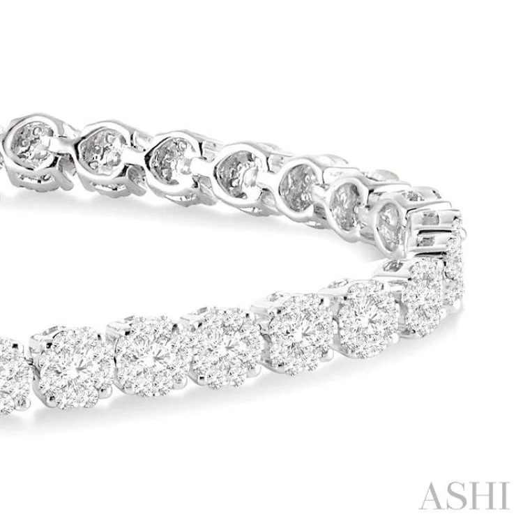 Women’s gemstone bracelets-3 Ctw Round Cut Lovebright Diamond Bracelet in 14K White Gold