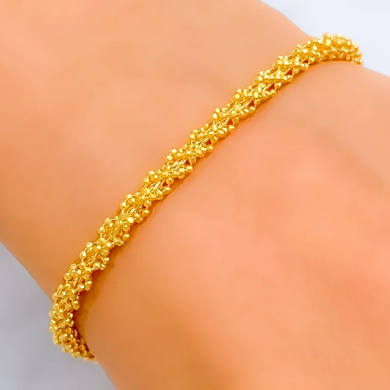 Women’s personalized cuff bracelets-Charming Attractive 22K Gold Bracelet