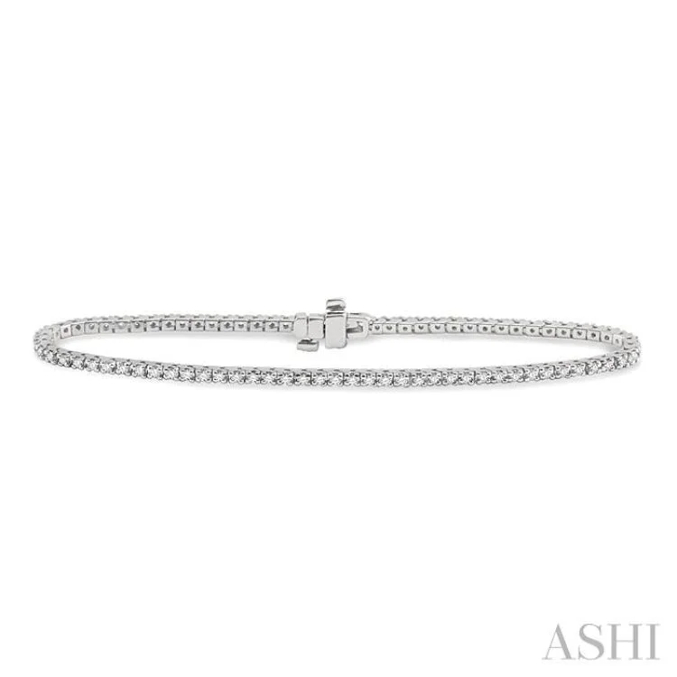 Women’s pearl bangle bracelets-1 Ctw Round Cut Diamond Square Shape Tennis Bracelet in 14K White Gold